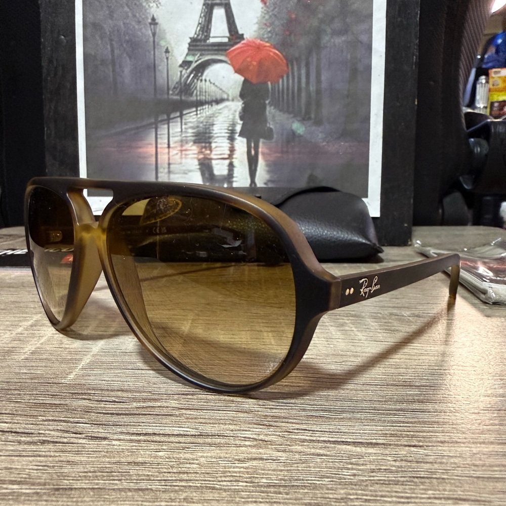 RayBan 4125 Cats 5000 710S/51 Matte Tortoise Shell/Gradient Brown lenses 59mm